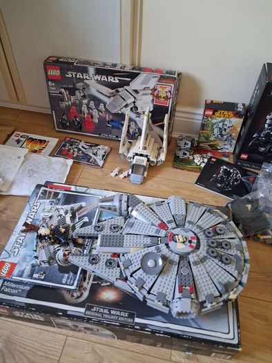 Lego star wars bundle ships and minifigure + helmet