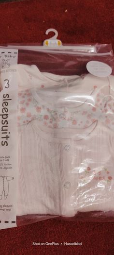 baby body suits