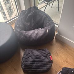 Bean Bag + Foot rest