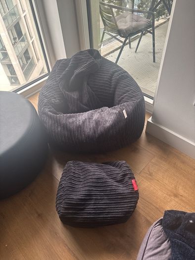 Bean Bag + Foot rest