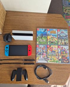 Nintendo Switch OLED + Game
