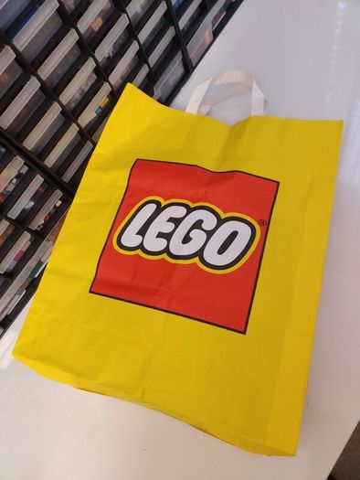 Lego Instruction Books in very good condition. Technic, City, Ninjago