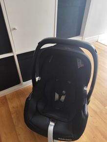 maxi Cosi car seat