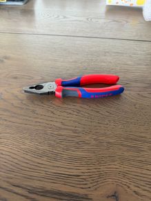 Knipex Pliers 03 02 180