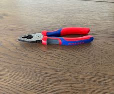 Knipex Pliers 03 02 180