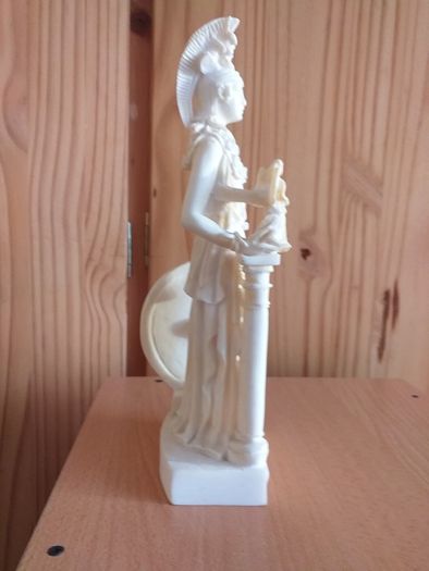 Stunning Statue.