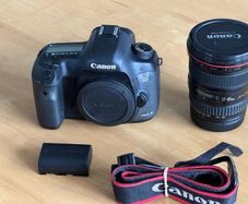 Canon 5D Mark 3 with Canon 17-40mm f/4 Lens
