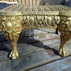 Heavy Early Victorian Brass Footman Trivet