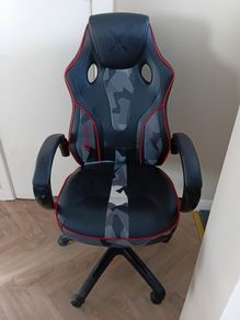 gaming chair