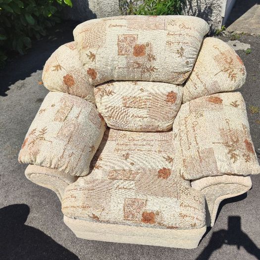 3+1+1 sofa