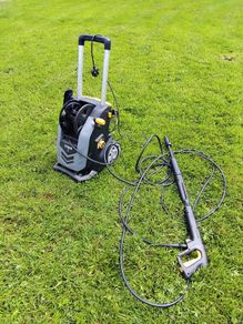 Pressure washer