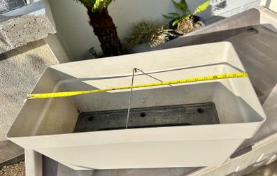 Planter Pot with inbuilt drainage