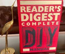Vintage Readers Digest Complete DIY Manual 1995