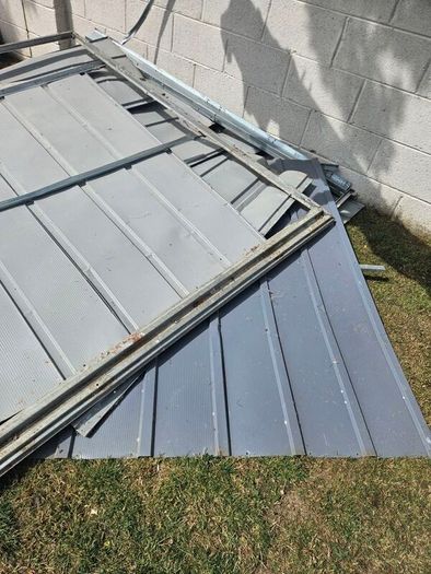 metal and galvanise scrap