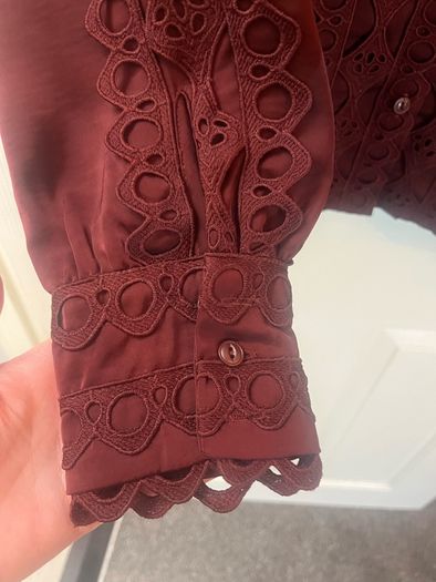 New Boutique bought expensive lace detailed Blouse in burgundy - Size 12