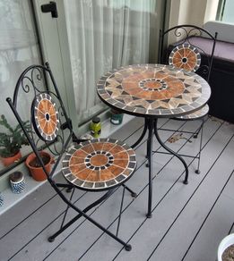 Mosaic small table plus chairs
