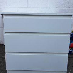 IKEA MALM Chest of 3 drawers