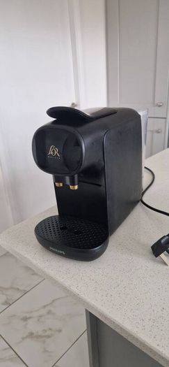 L'or Nesspresso Coffee Machine