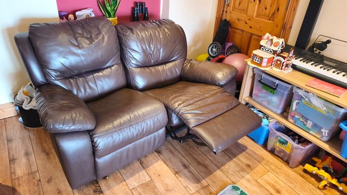 Two Seater Reclining Brown Leather Couch Recliner Sofa