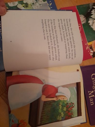 Children's Ladybird book set of 8