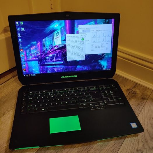 3 Gaming Laptops Alienware + 2 Asus ROG for parts or fix