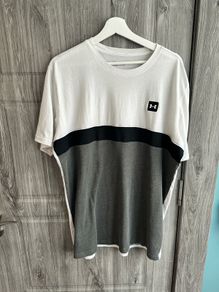 Under Armour Top - XL