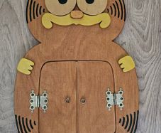 Garfield mirror