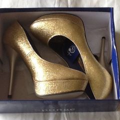 Ladies Shoes