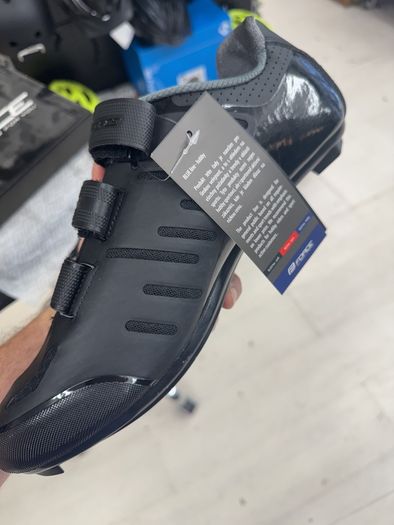 Road cycling shoe Force Lash size 36,37,38,39,41,42,43,44,45,46,47