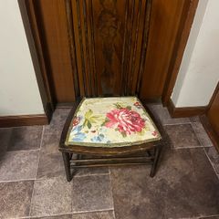 Antique nursing chair
