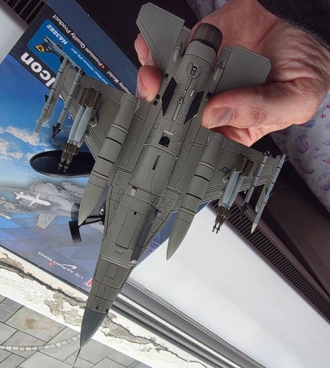 Hobby Master Diecast F16C Fighting Falcon