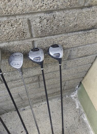 golf clubs