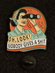 Oh, look !, pin back badge.