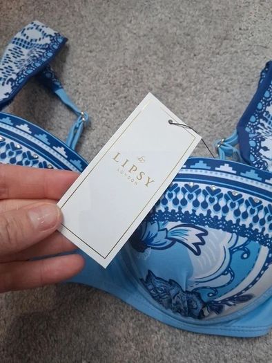 Brand New Lipsy UK6 Underwired Bikini top