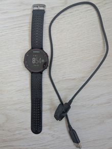 Garmin  forerunner 235