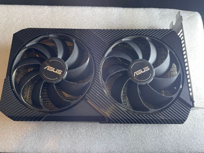 ASUS 1660 Super Twin Fan