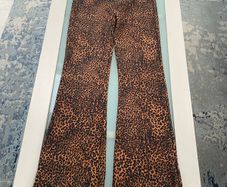 BNWT ladies trousers from Stradivarius