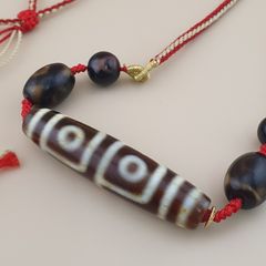 Rare Vintage Tibetan 4 Eyes Dzi Bead Collectible Himalayan Agate Amulet