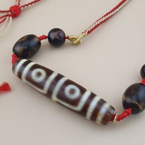 Rare Vintage Tibetan 4 Eyes Dzi Bead Collectible Himalayan Agate Amulet