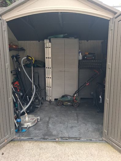 Lifetime brand 8 ft. X 10 ft. (3.05 metre X 2.44 metre) outdoor maintenance free storage shed