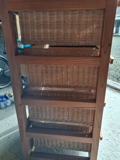 Storage Unit with Wicker Baskets