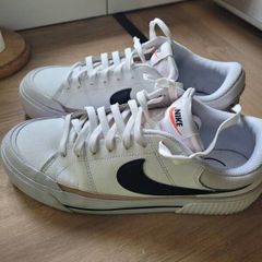 Nike Court Legacy Lift