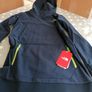 northface  flashdry-xd sweatshirt boys size L Image 2