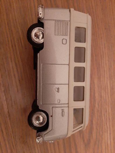 VW Camper van miniture - Length 5 inches
