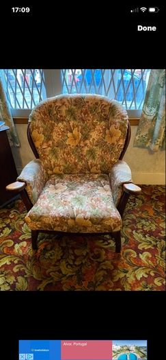 4x Arnotts Fireside Chairs