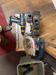 ryobi. Screw driver and saw 3 batteries and charger