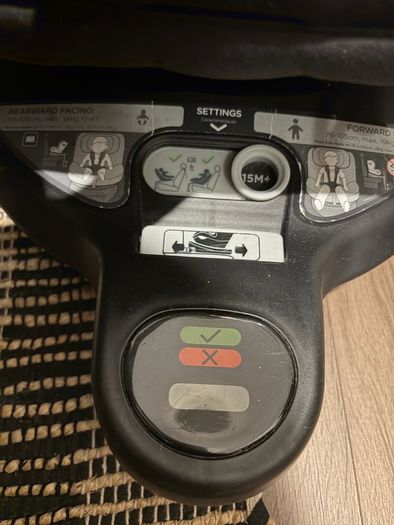 Joie i-Spin 360 carseat