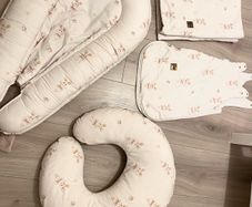 baby cocoon, sleep bag, blanket, feeding pillow