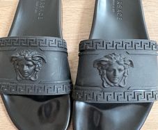 Men's black Versace sliders