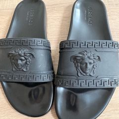 Men's black Versace sliders
